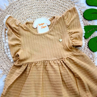 Vestido com Manga Flare e Babadinho - Areia